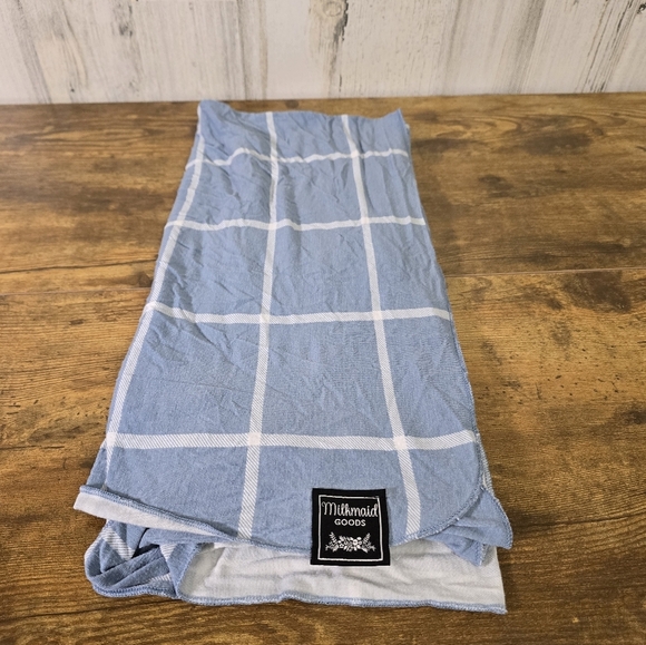 3/$15 Milkmaid Goods baby boys Blue Checkered wrap blanket 37X35 - Picture 1 of 4